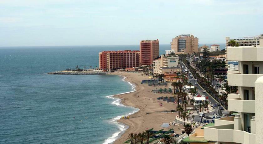 Park Beach Benalmadena Luaran gambar